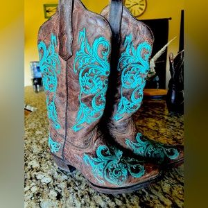 Corral cowgirl boots #corral #western boots